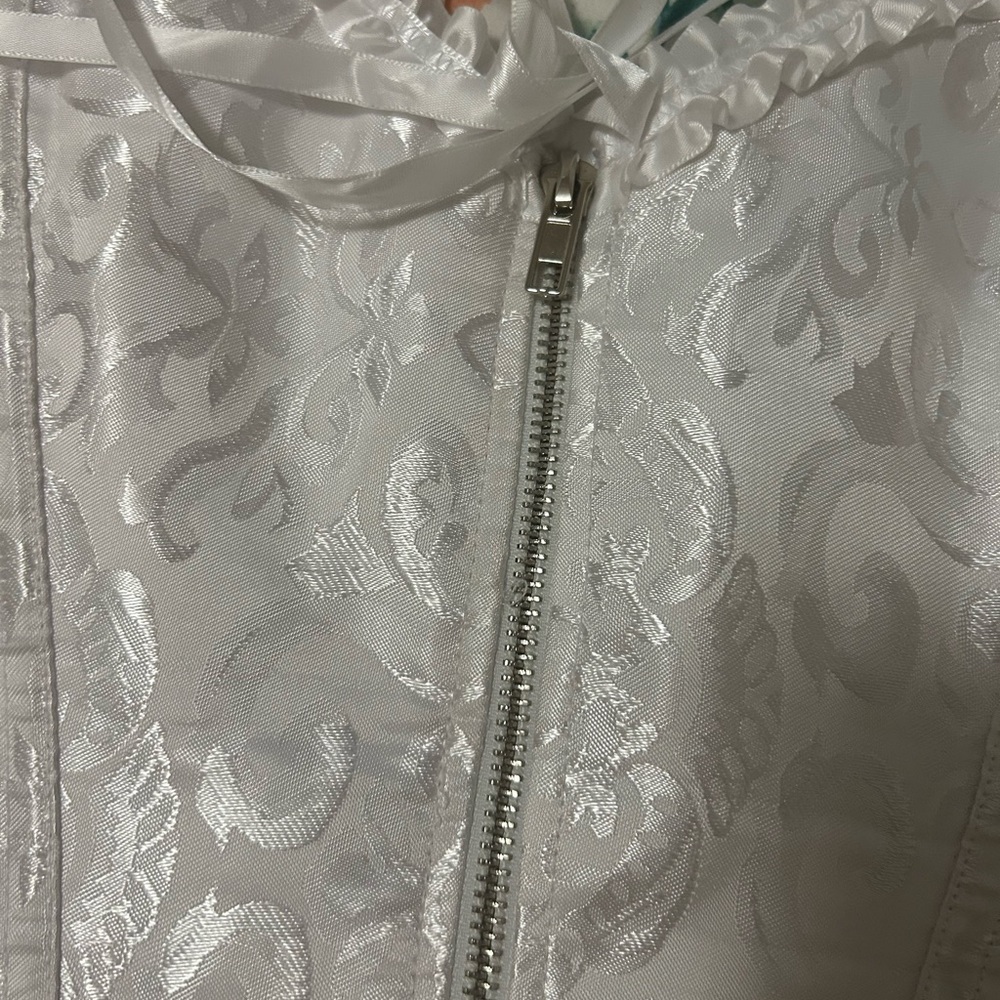 Spirit White Floral Corset - Picture 5 of 8
